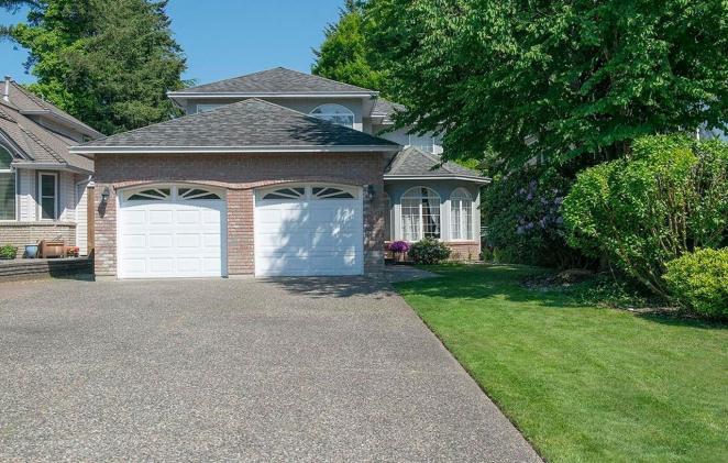 3776 Sefton Street, Oxford Heights, Port Coquitlam 